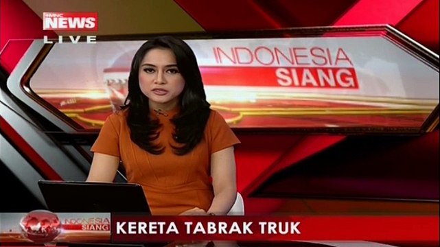 Mesin Mati di Perlintasan, Truk Muatan Gabah Ditabrak Kereta Sri Tanjung