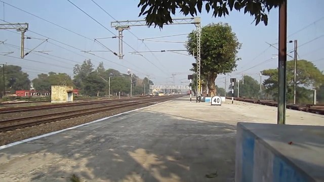 Route Diverted -Post Jnaneswari Exp accident -Kriya Yoga Express Winter Rush !!