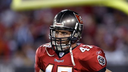 What past player would make the Buccaneers a contender in 2017?