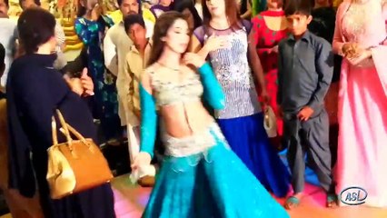 Mehak Malik Gila Tera Karye Assi Mar Na Jaye 2017 mujra dance