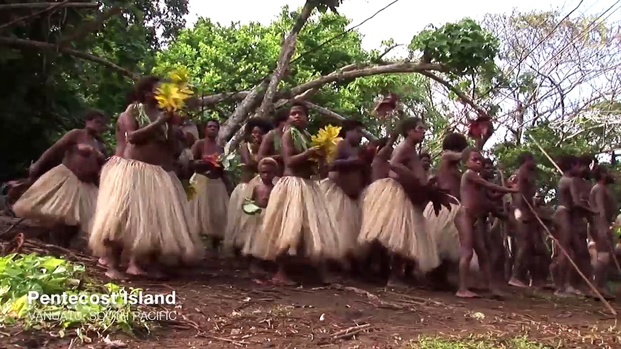 Những nghi lễ trưởng thành kinh dị nhất trên thế giới