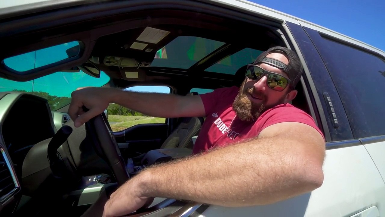 Giant Basketball Trick Shots - Boys Perfect