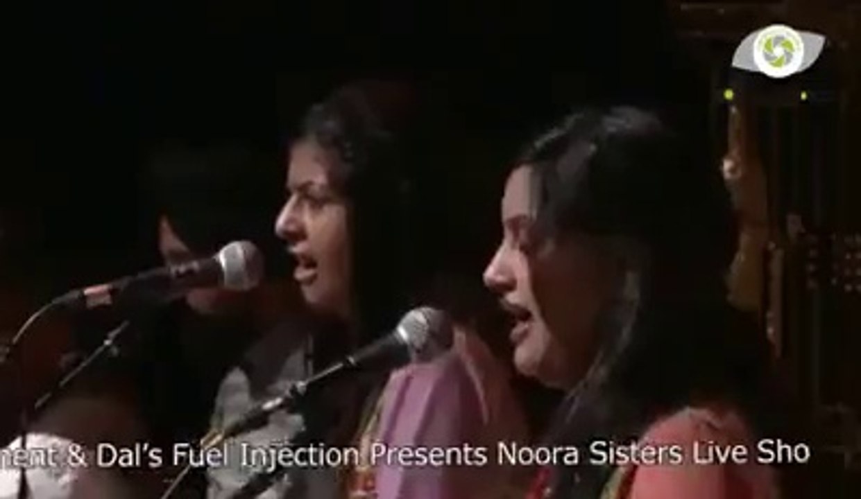 Chann Kithan Guzari Ayi Raat Ve Nooran Sister's Live Performance