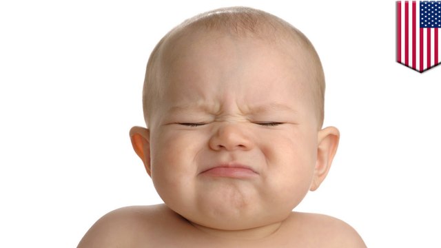 Vegan cafe slammed for letting naked baby expose butthole to customer and poop on floor - TomoNews