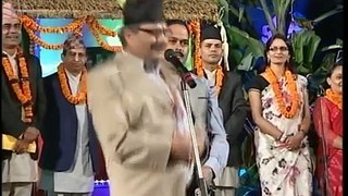 Manoj Gajurel -Dhurmus Comedy केपी 'धुर्मुस' ओली र पुष्प 'मनोज' दहाल Dance