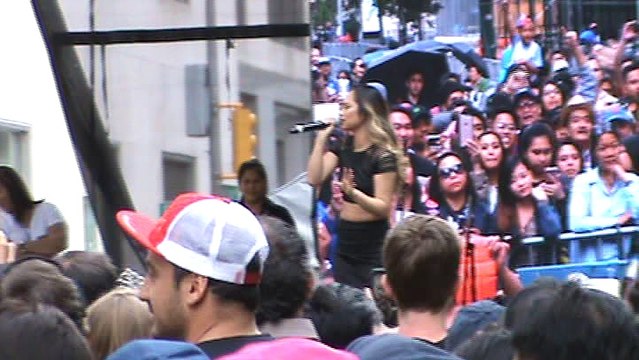 Philippine Independence Day Parade NYC 06-04-2017: Jessica Sanchez - Titanium (featuring Sia)