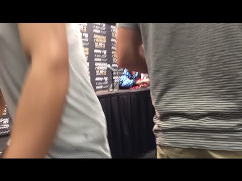 Mayweather behind scenes