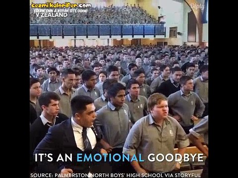 Dosta Güven Düşmana Korku Salan Yeni Mezun Haka Dansçıları