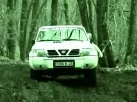 4x4 Offroad Nissan Patrol y61 3L