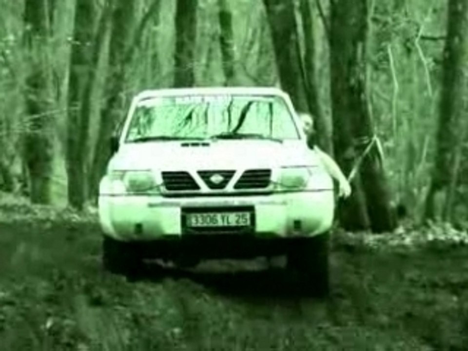 4x4 Offroad Nissan Patrol y61 3L