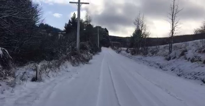 Snow Blankets Dunedin as Winter Storm Hits New Zealand