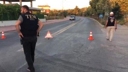Deaş'a Yönelik Operasyon Yapan Polis Ekipleri Ile Teröristler Arasında Çatışma Çıktı