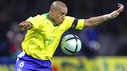 20 Famous Free Kicks ● Impossible To Forget