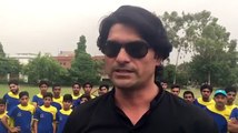 Muhammad Irfan starts delivering lecture to youngsters