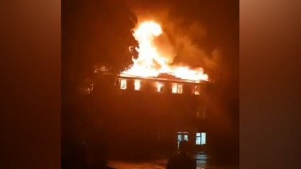 Fire destroys Weybridge Health Centre in Surrey