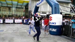 Suzuki Gixxer BS4 2017 Launch event with Stunt rider - ARAS GIBIEZA