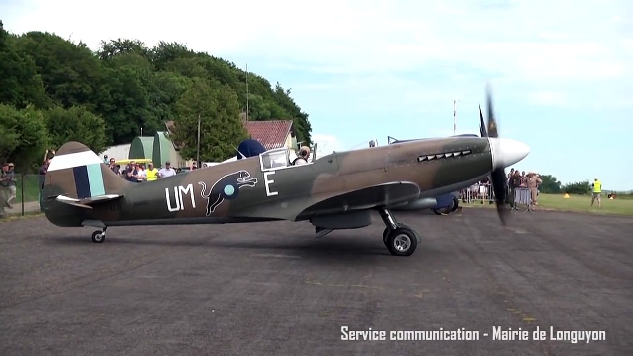 Crash d'un Spitfire au décollage sur l'aérodrome de Longuyon-Vilette.