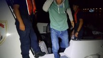 Ayvacık'ta 35 Mülteci Yakalandı