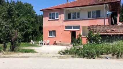 Cinnet Geçiren Anne 3 Yaşındaki Oğlunu Boğarak Öldürdü