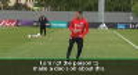 Koscielny wants 'important' Sanchez to stay at Arsenal