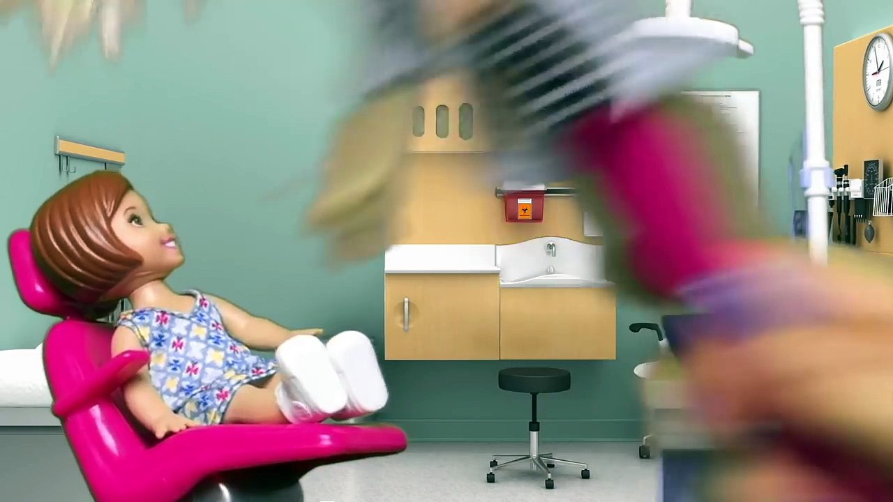 Кукла Барби Мультик Барби Дантист Barbie Dentist Играем в Куклы Барби Игрушки для Девочек