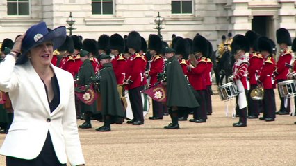Felipe VI da Espanha visita o palácio de Buckingham