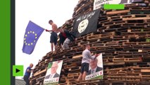Des drapeaux européens et de Daesh  brûlés dans un feu de joie en Irlande du Nord