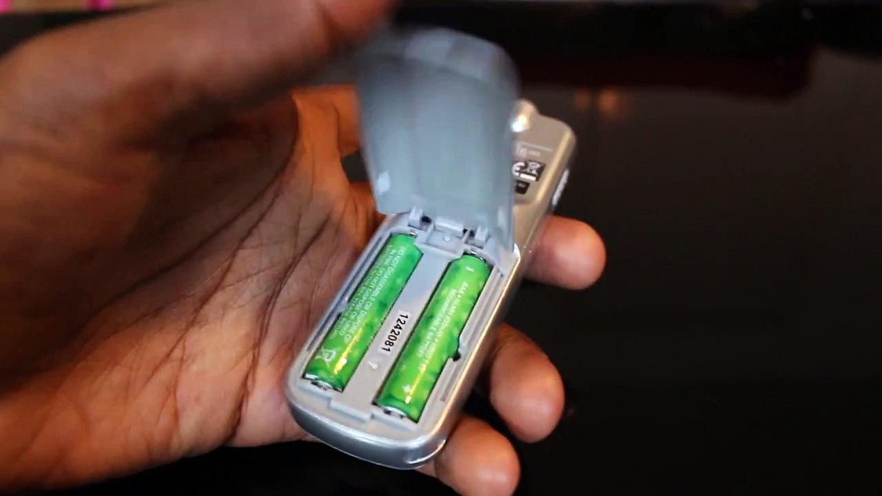 Sony ICD-BX140 Digital Mono PROS & CONS REVIEW HVXC-MP3 Voice Recorder with 4 GB Built-In Memory