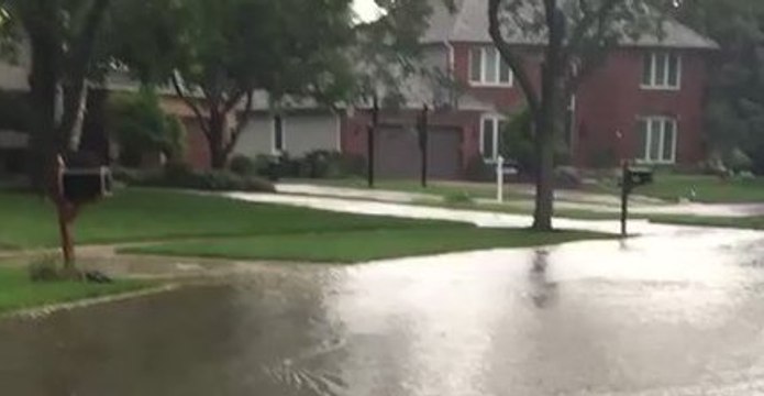 Heavy Rain Triggers Flash Flooding in Chicago Suburbs