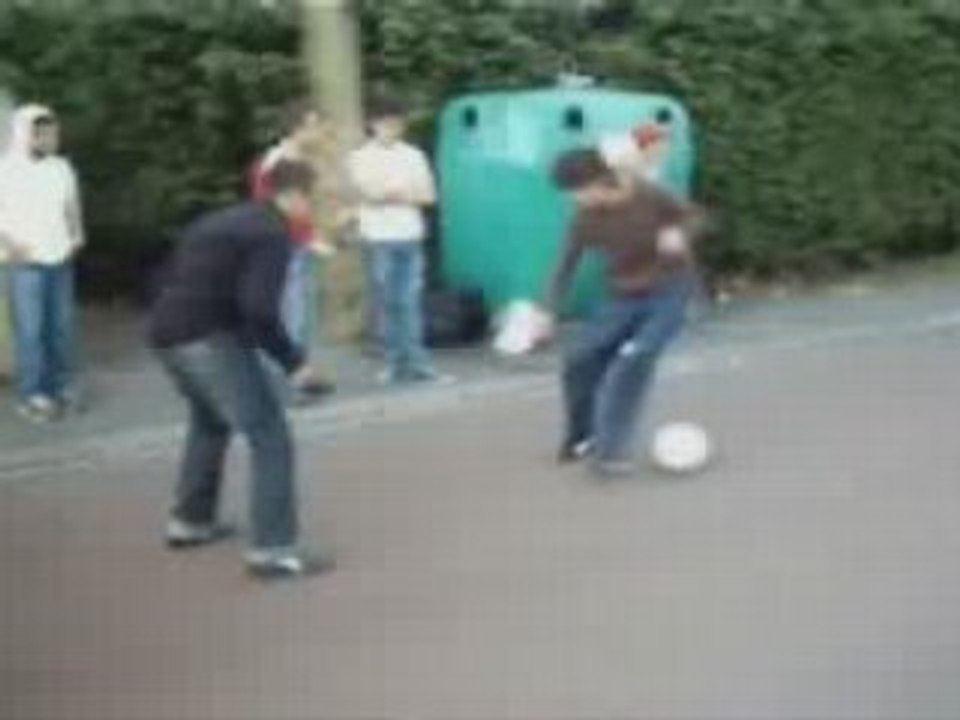 Clipfootmagic