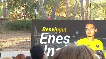 Villarreal, Enes Ünal Için Tanıtım Toplantısı Düzenledi