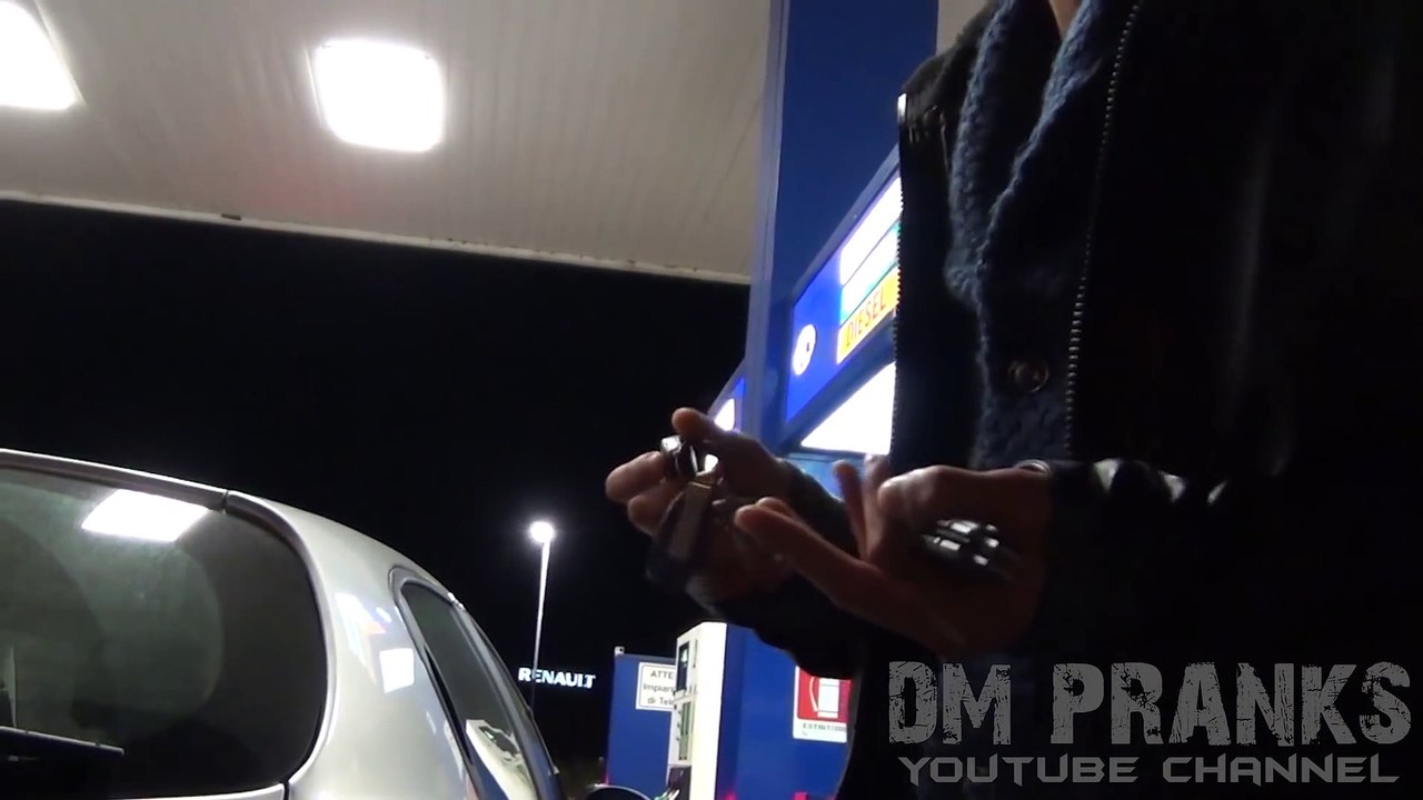 Clown Pranks Gone Wrong & Reveals (Never Seen Raw Footage)