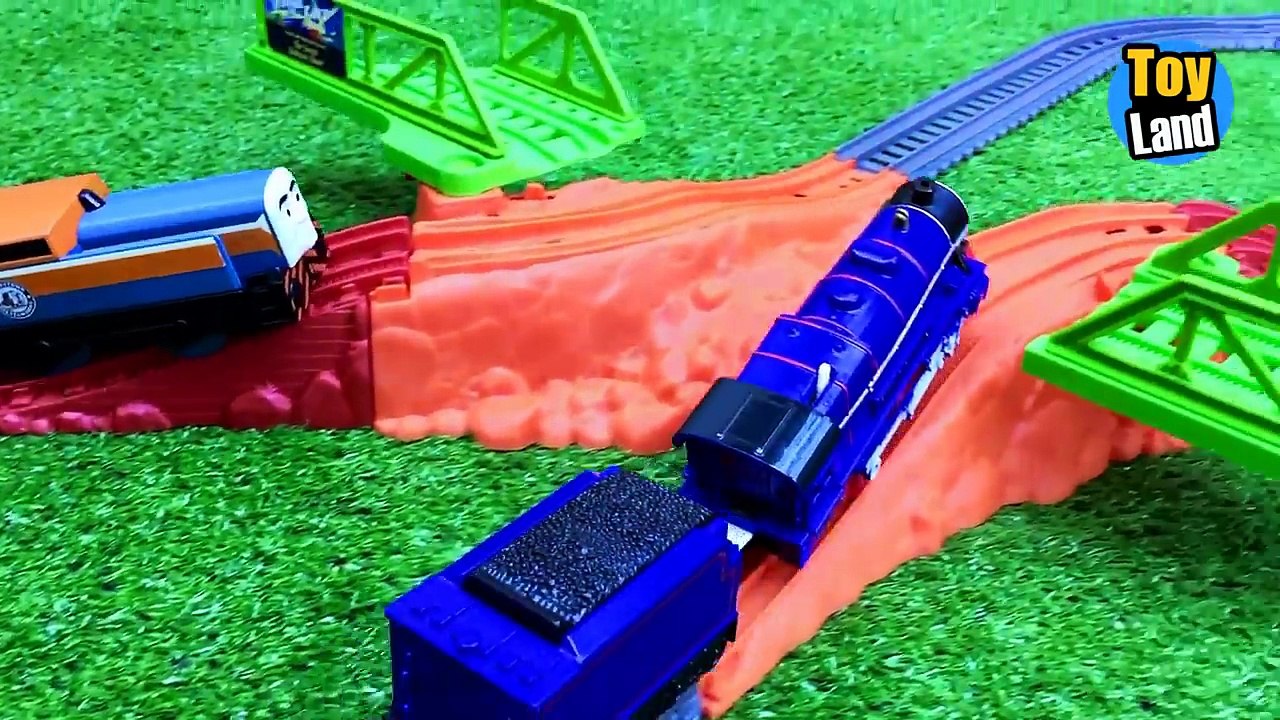 THOMAS AND FRIENDS THE GREAT RACE #2 | TRACKMASTER TOBY THE TRAM ENGINE Kids Playing Toy T