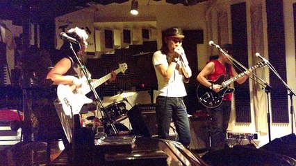 BLACK BULLET  Beat Beat Beat - Japanese Harmonica Band