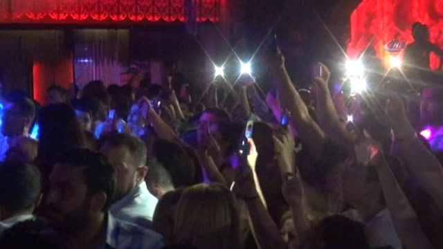 Yıldız Tilbe Kolundaki Yaralar Ellerinde de Görüldü