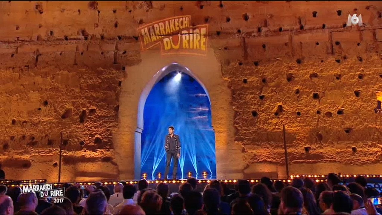 Jamel Debbouze ironise sur l'âge d'Emmanuel Macron hier soir sur M6 - Regardez