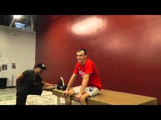 mexican russian gradovich working on abs