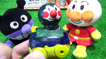 アンパンマン 木のおもちゃを色ぬり工作❤︎お店屋さんごっこ❤︎バイキンマンと絵の具で色遊びだー！何色にしようかな？ガチャガチャ キッズ 知育動画 Learn Colors anpanman