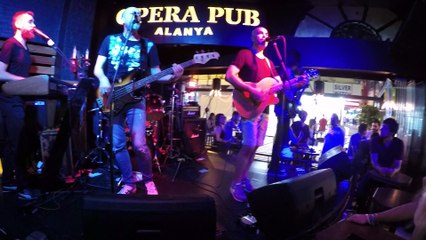 Yüksek Sadakat - Bilmemki (Opera Pub / Alanya)