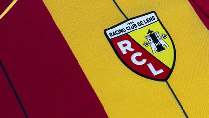 Le RC Lens présente son maillot domicile