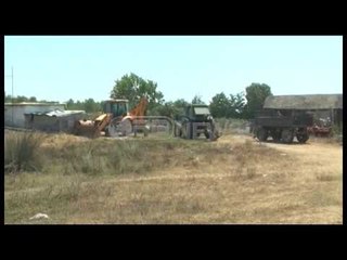 Konflikti në Durrës - Godet me kosë bashkëfshatarin pas sherrit për zetorin, vdes në spital