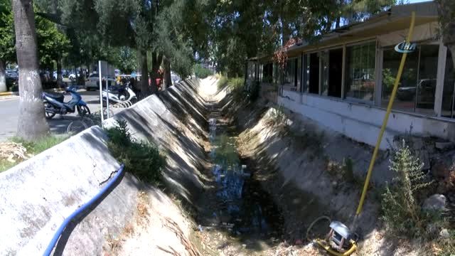 Çağlayan Düden Şelalesi Artık Damlıyor