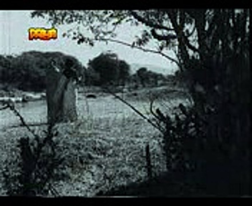 Dene Wale Kisi Ko Garibi Na De Mout De Magar  Badnaseebi Na de.