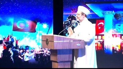 Diyanet İşleri Başkanı Görmez "15 Temmuz Şehitleri Anma Programı"Nda Dua Etti