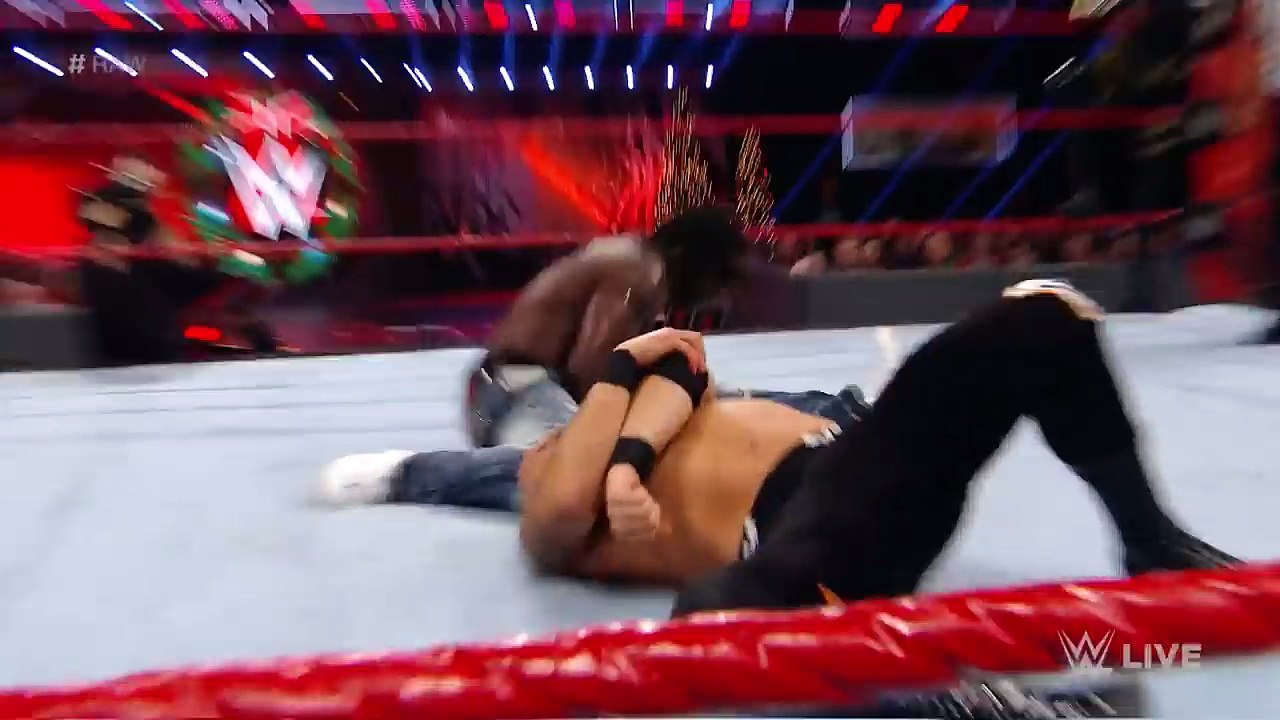 The Golden Truth vs. Luke Gallows & Karl Anderson- Raw, Dec. 26, 2016