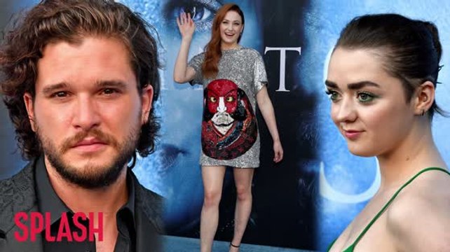 'Game of Thrones' Premiere Lights Up Los Angeles