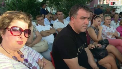 Скачать видео: “LISTA E ZEZE”,RAMA IU PERGJIGJET KRITIKEVE, “ASKUSH NUK DO PENALIZOHET NGA KOMENTET ONLINE” LAJM