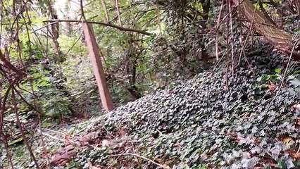 Treasure hidden in the wall - Poklad ukrytý ve zdi.