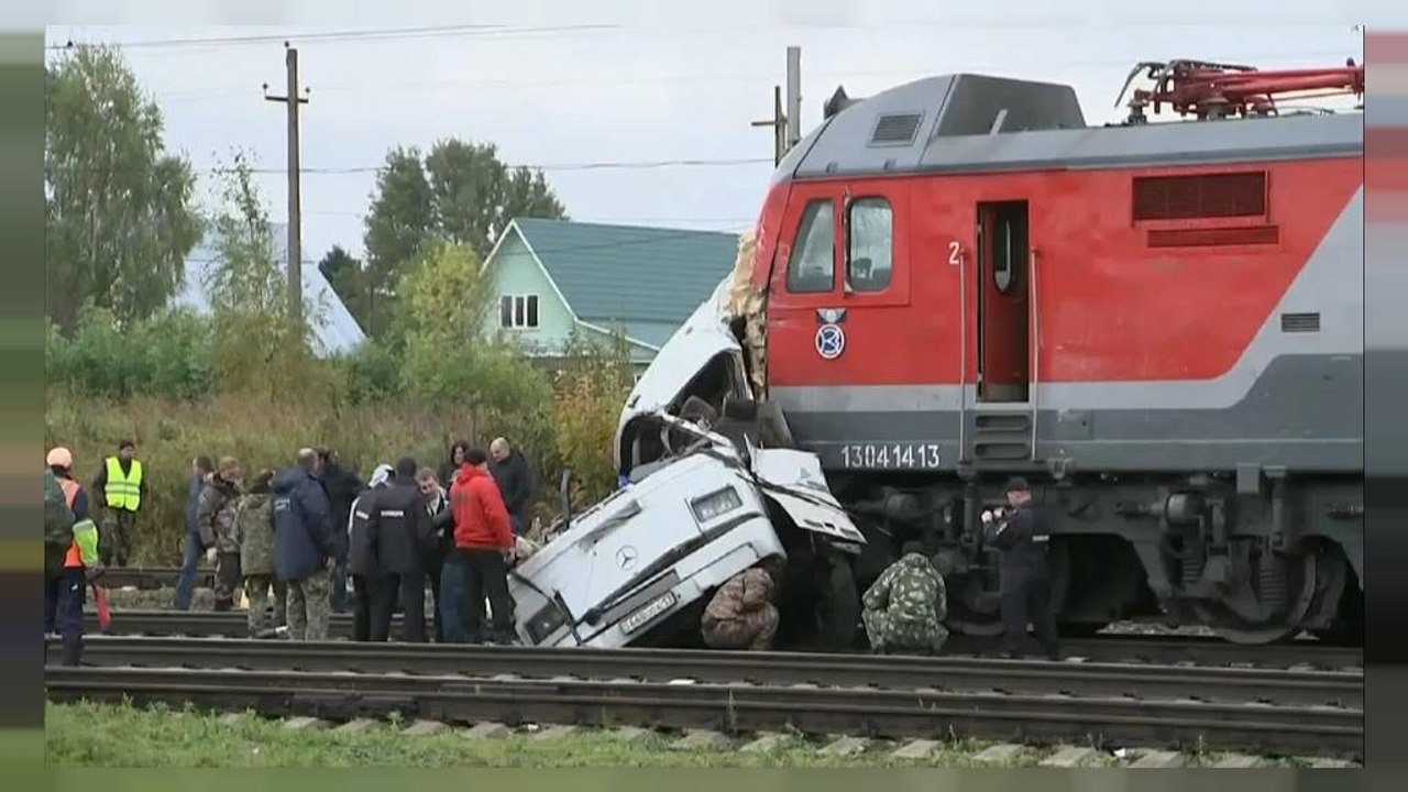 Russland: 16 Tote bei Zugunglück