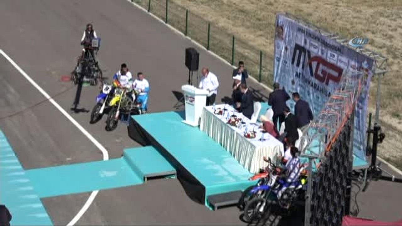 Bakan Eroğlu, Dünya Motokros Şampiyonası Tanıtım Toplantısına İştirak Etti